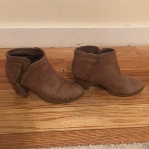 Light brown booties!